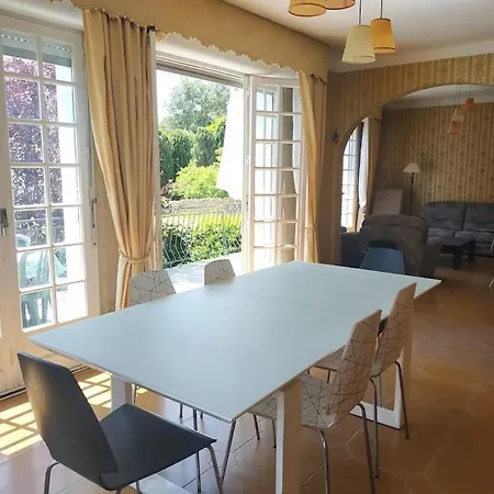 Grande Maison Vue Sur Hébergement de vacances